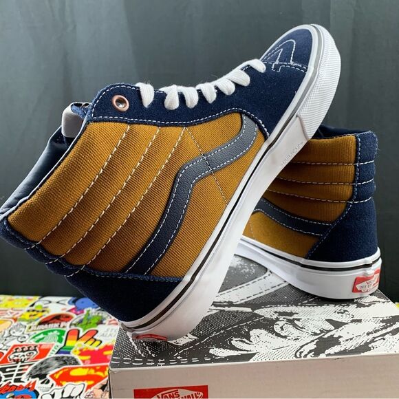 Vans SK8-Hi Reynolds Suede Size 8.5 Mens / 10 Womens - Picture 10 of 15